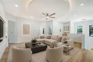 2483 Bay St, Sarasota, FL 34237 - Photo 29