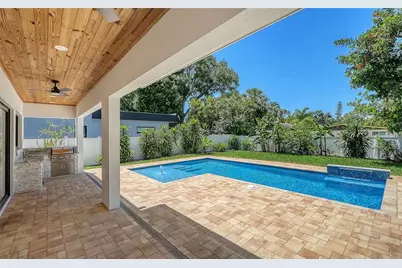 2483 Bay Street, Sarasota, FL 34237 - Photo 47