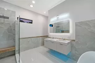 2483 Bay St, Sarasota, FL 34237 - Photo 35
