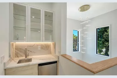 2483 Bay Street, Sarasota, FL 34237 - Photo 31