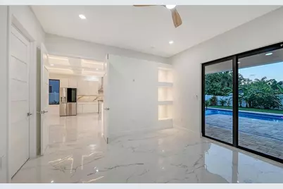 2483 Bay Street, Sarasota, FL 34237 - Photo 21