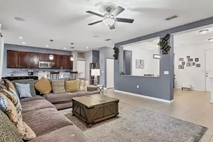 6307 4th St E, Bradenton, FL 34203 - Photo 9