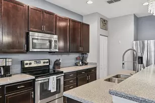 6307 4th St E, Bradenton, FL 34203 - Photo 11
