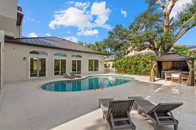 1707 Caribbean Drive, Sarasota, FL 34231 - Photo 45