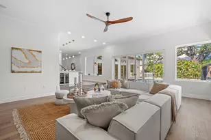 1707 Caribbean Dr, Sarasota, FL 34231 - Photo 31