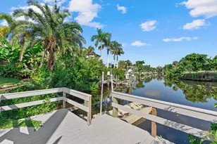 1707 Caribbean Dr, Sarasota, FL 34231 - Photo 51