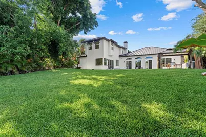 1707 Caribbean Drive, Sarasota, FL 34231 - Photo 49