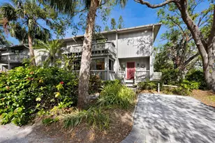 1479 Landings Cir, Sarasota, FL 34231 - Photo 3