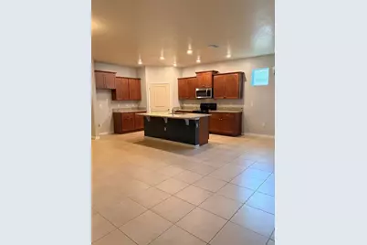 12374 Eastpointe Drive, Dade City, FL 33525 - Photo 7