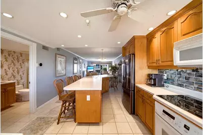 1480 Gulf Boulevard #202, Englewood, FL 34223 - Photo 5