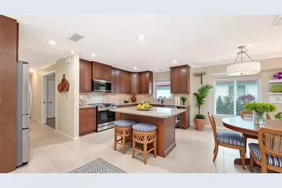 4777 Ringwood Meadow, Sarasota, FL 34235 - Photo 9