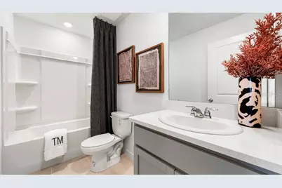 10818 Eclipse Street, Sarasota, FL 34241 - Photo 9