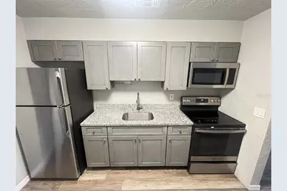 2519 9th Avenue W #2, Bradenton, FL 34205 - Photo 5