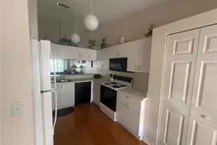4211 Caddie Dr E, Bradenton, FL 34203 - Photo 3