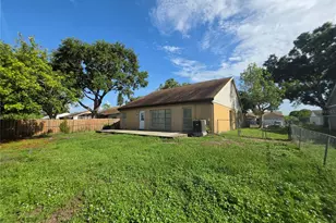 5664 25th St Cir E, Bradenton, FL 34203 - Photo 57