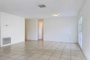 5664 25th St Cir E, Bradenton, FL 34203 - Photo 11