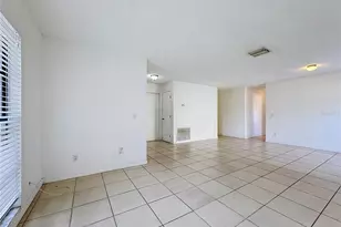 5664 25th St Cir E, Bradenton, FL 34203 - Photo 13