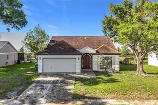 5664 25th St Cir E, Bradenton, FL 34203 - Photo 1