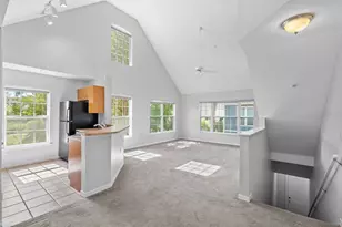 5611 Bidwell Pkwy, Sarasota, FL 34233 - Photo 5