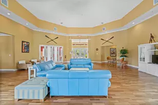 5611 Bidwell Pkwy, Sarasota, FL 34233 - Photo 29
