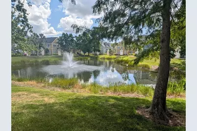 5611 Bidwell Parkway #204, Sarasota, FL 34233 - Photo 3