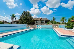 3848 59th Ave W, Bradenton, FL 34210 - Photo 9