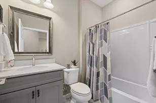 17011 Hampton Falls Terrace, Lakewood Ranch, FL 34202 - Photo 25
