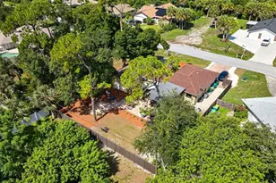 1018 Kensington St, Port Charlotte, FL 33952 - Photo 45