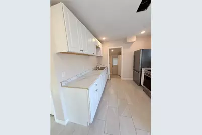 1015 23rd Avenue W, Bradenton, FL 34205 - Photo 9