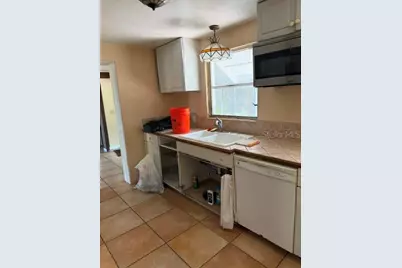 210 47th Street W, Bradenton, FL 34209 - Photo 7