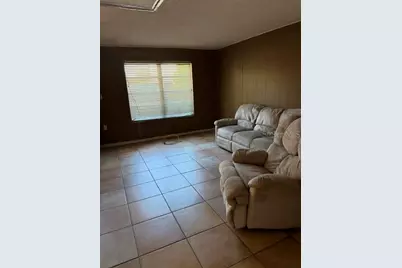 210 47th Street W, Bradenton, FL 34209 - Photo 5