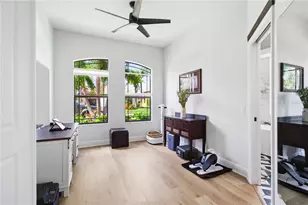 8051 36th St Cir E, Sarasota, FL 34243 - Photo 19