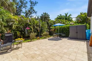 8051 36th St Cir E, Sarasota, FL 34243 - Photo 45
