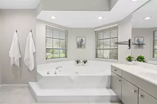 1318 Vermeer Dr, Nokomis, FL 34275 - Photo 39