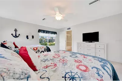 514 Key Royale Drive, Bradenton Beach, FL 34217 - Photo 35