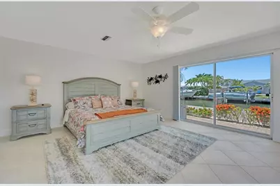 514 Key Royale Drive, Bradenton Beach, FL 34217 - Photo 25