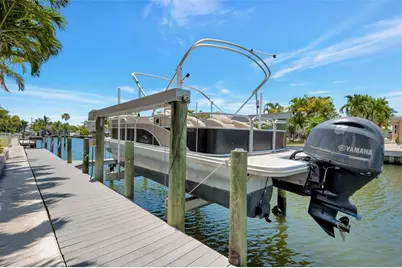 514 Key Royale Drive, Bradenton Beach, FL 34217 - Photo 51