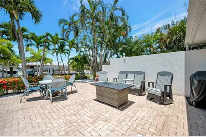 514 Key Royale Drive, Bradenton Beach, FL 34217 - Photo 47
