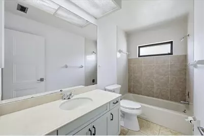 5387 Huntingwood Court #4, Sarasota, FL 34235 - Photo 21