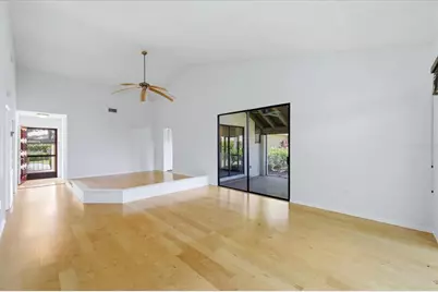5387 Huntingwood Court #4, Sarasota, FL 34235 - Photo 11