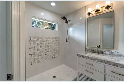 1832 Worrington Street, Sarasota, FL 34231 - Photo 9