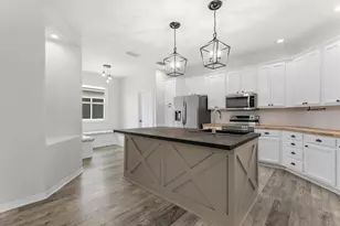 12211 23rd St E, Parrish, FL 34219 - Photo 9