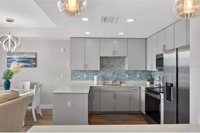 1709 N Tamiami Trail #505, Sarasota, FL 34234 - Photo 5