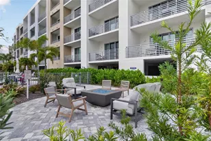 1709 N Tamiami Trl, Sarasota, FL 34234 - Photo 23