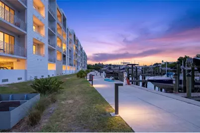 1709 N Tamiami Trail #505, Sarasota, FL 34234 - Photo 1