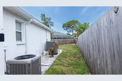 906 Wee Burn Place, Sarasota, FL 34243 - Photo 31
