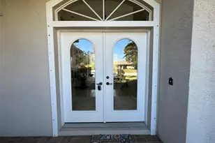 4580 Crystal Rd, Venice, FL 34293 - Photo 3