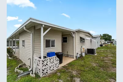 3226 Sweet Bay Terrace, Sarasota, FL 34237 - Photo 33