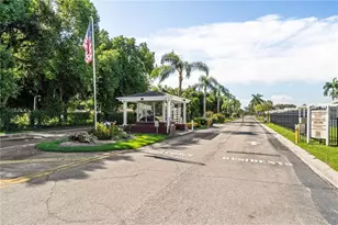 3226 Sweet Bay Terrace, Sarasota, FL 34237 - Photo 49