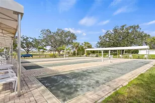 339 Pembroke Ln S, Venice, FL 34293 - Photo 37